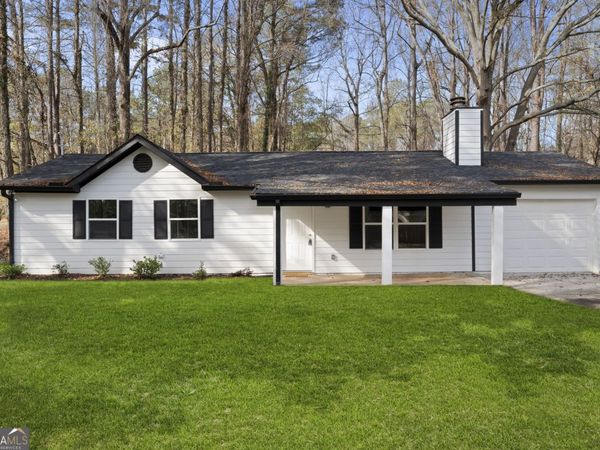 20 Skylark Lane, Jonesboro, GA 30238