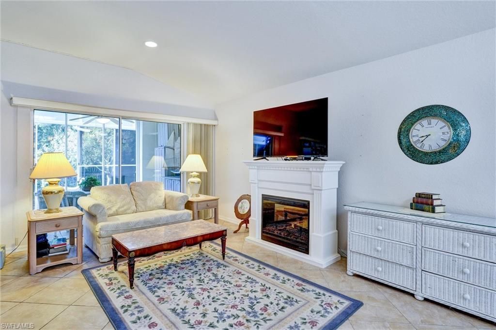 7442 Meldin Ct, Naples, FL 34104 Photo