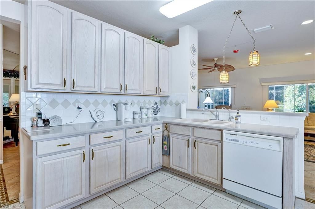 7442 Meldin Ct, Naples, FL 34104 Photo