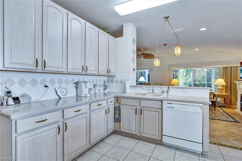 7442 Meldin Ct, Naples, FL 34104 Photo