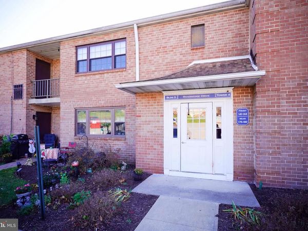 143 RIVERSEDGE DRIVE, Unit CONDO 143, NORRISTOWN, PA 19403