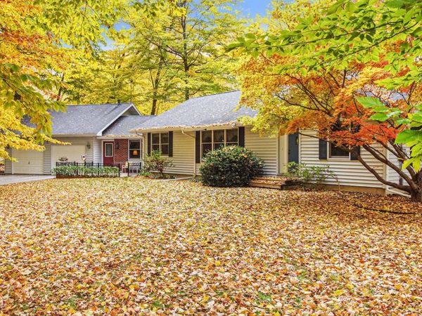 2192 Butler Road, Dowling, MI 49050