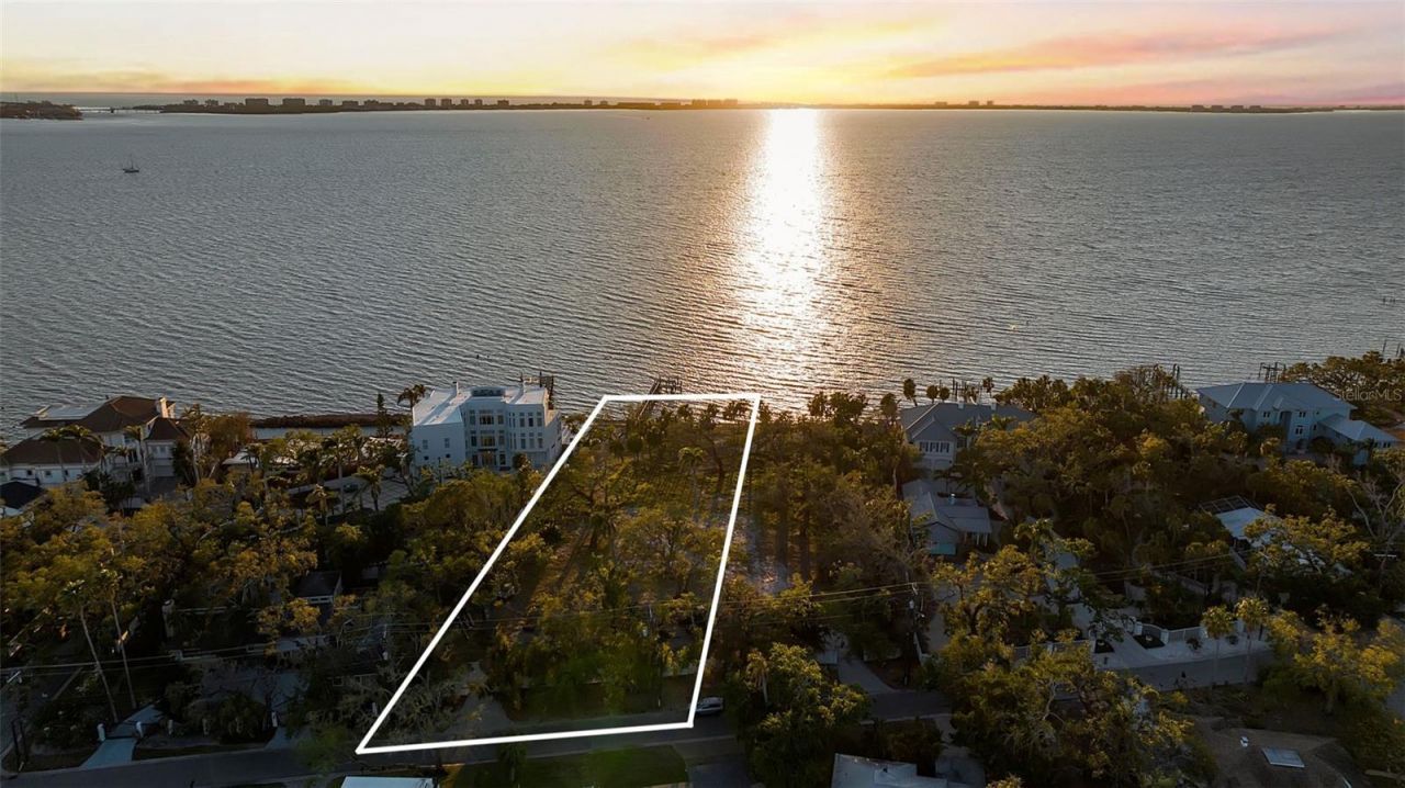 2043 Alameda Avenue, Sarasota, FL 34234 Photo