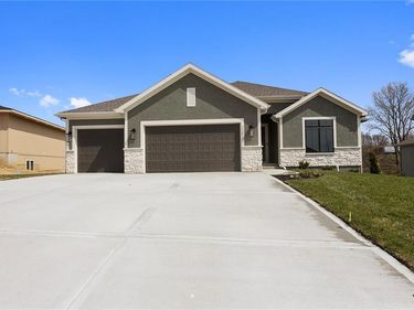 11413 Rye Drive, Kearney, MO 64068