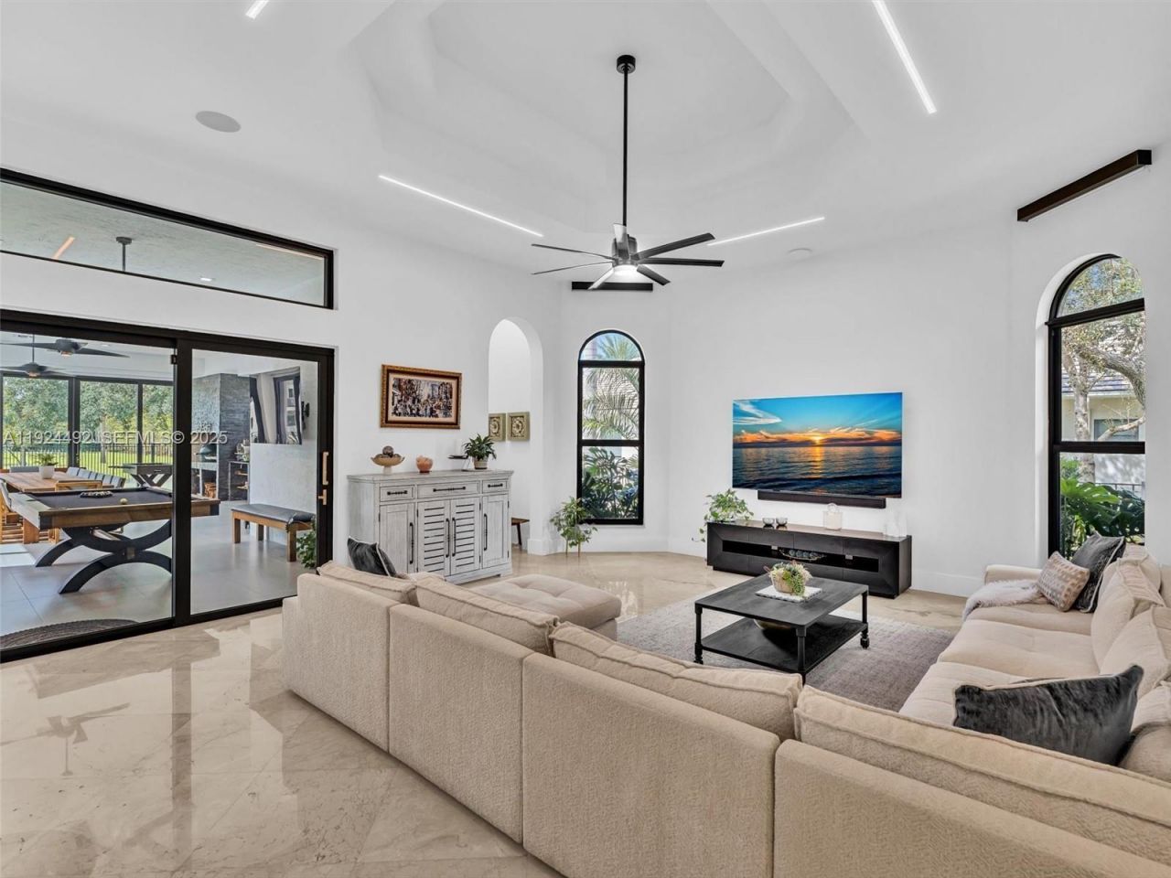 1021 NW 115th Ave, Plantation, FL 33323 Photo