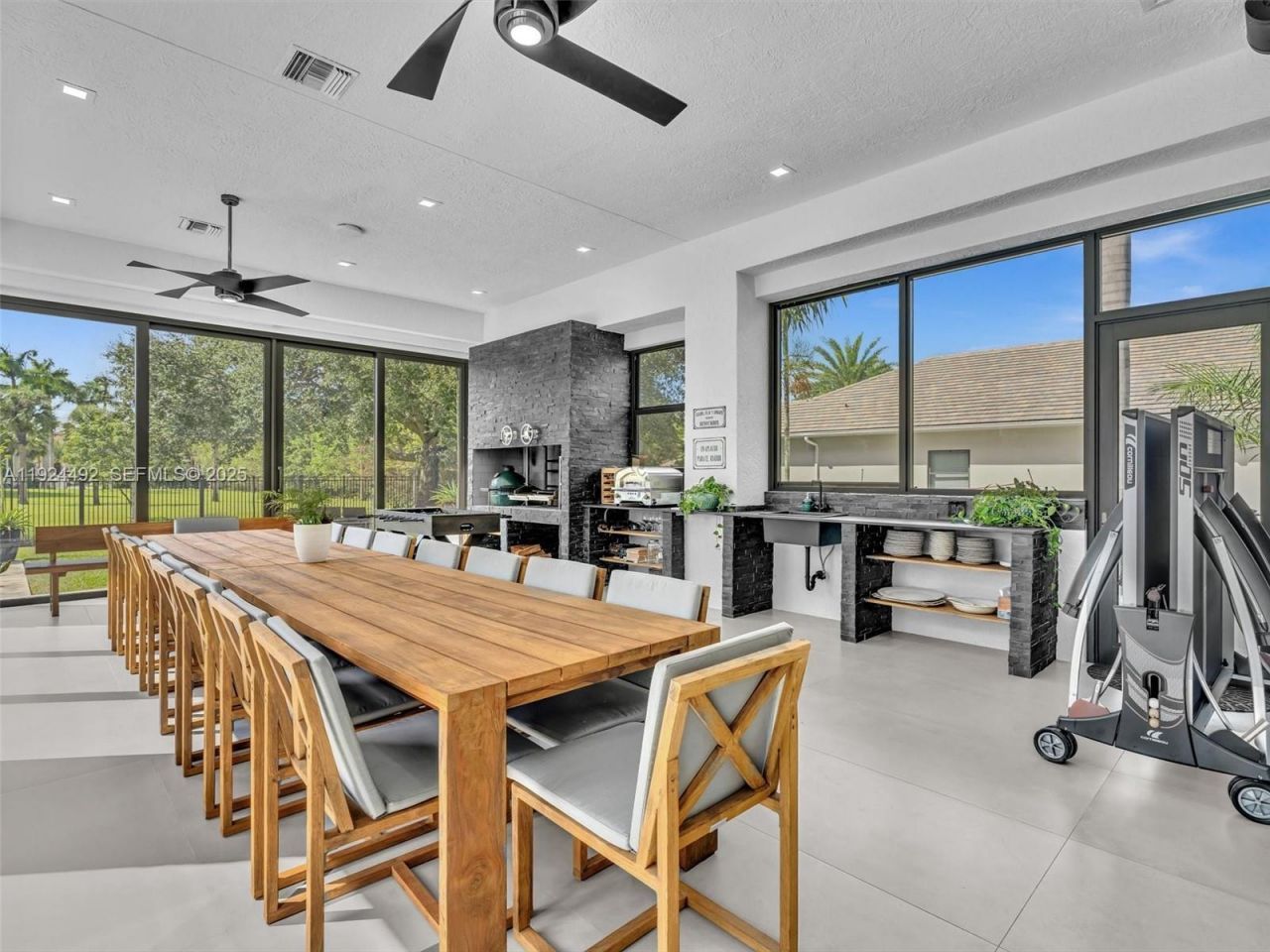 1021 NW 115th Ave, Plantation, FL 33323 Photo