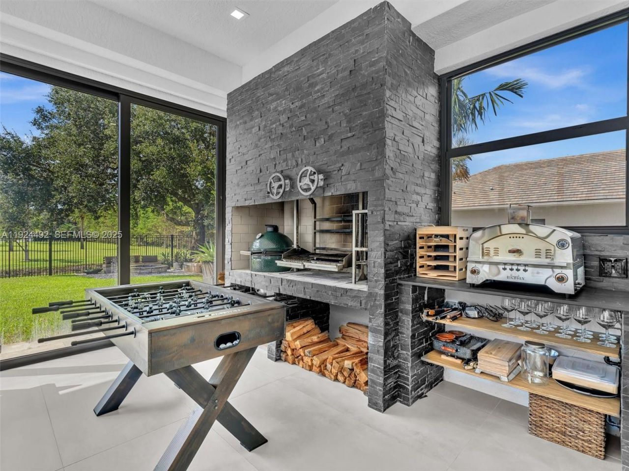 1021 NW 115th Ave, Plantation, FL 33323 Photo