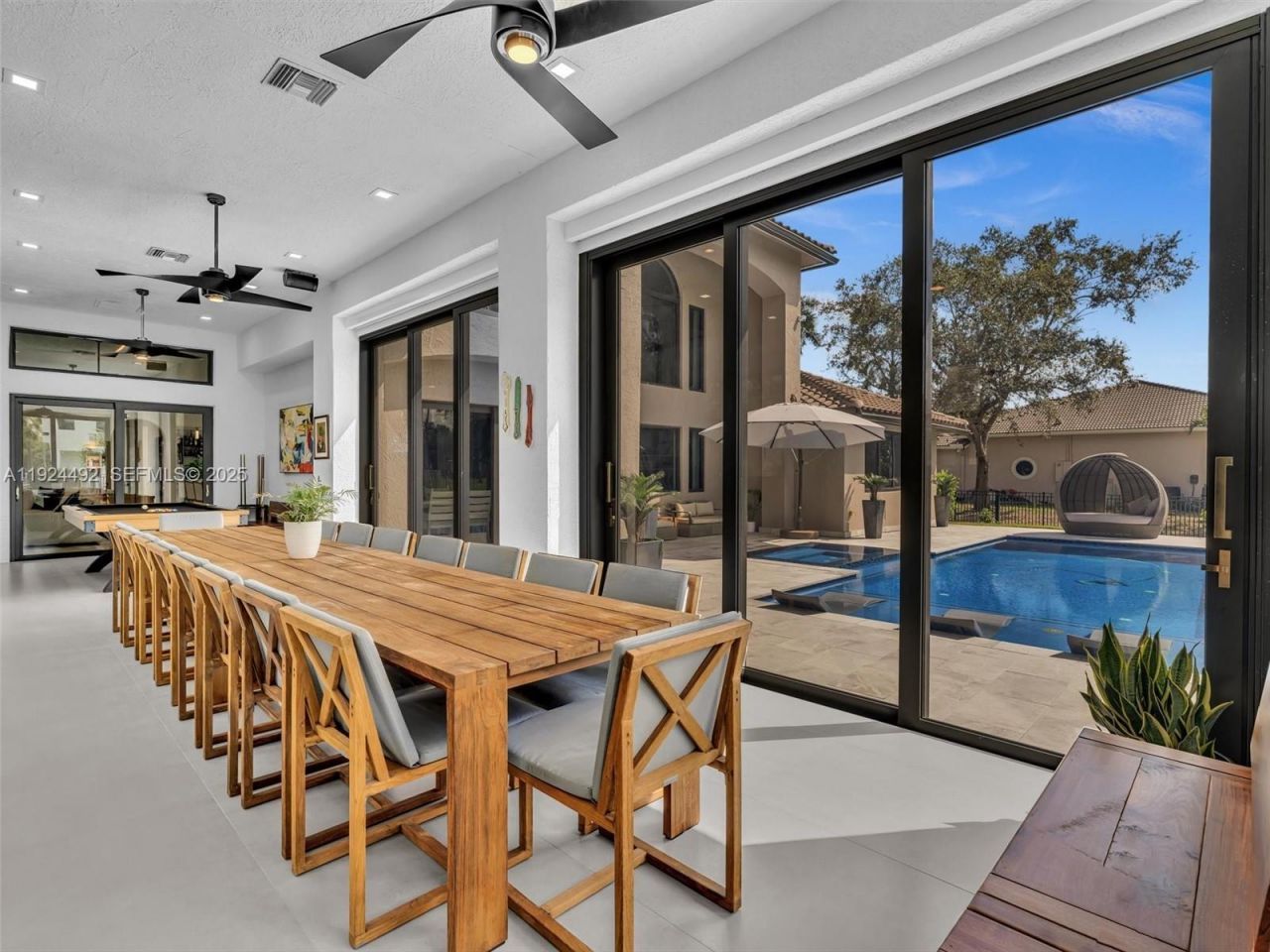 1021 NW 115th Ave, Plantation, FL 33323 Photo