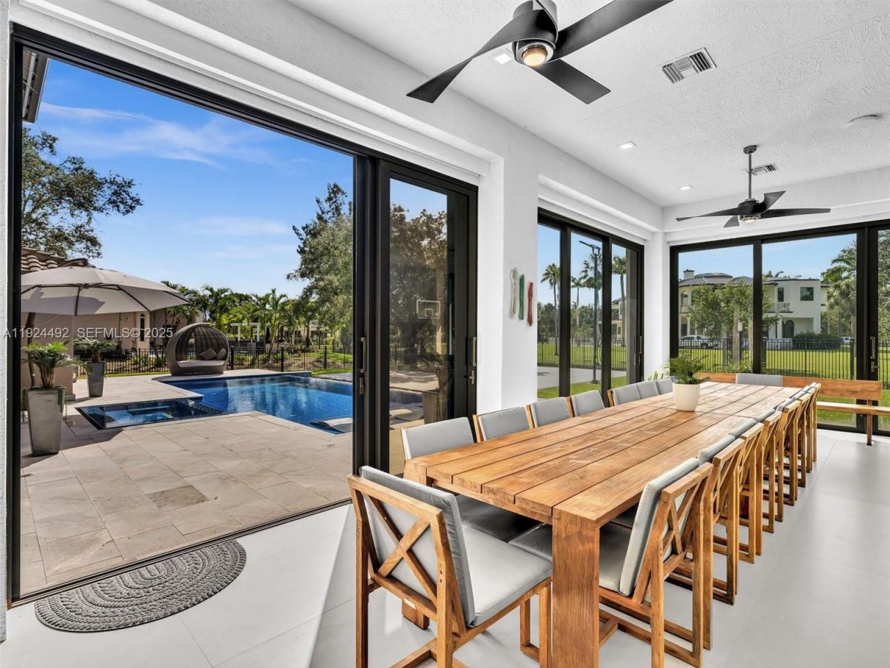 1021 NW 115th Ave, Plantation, FL 33323 Photo