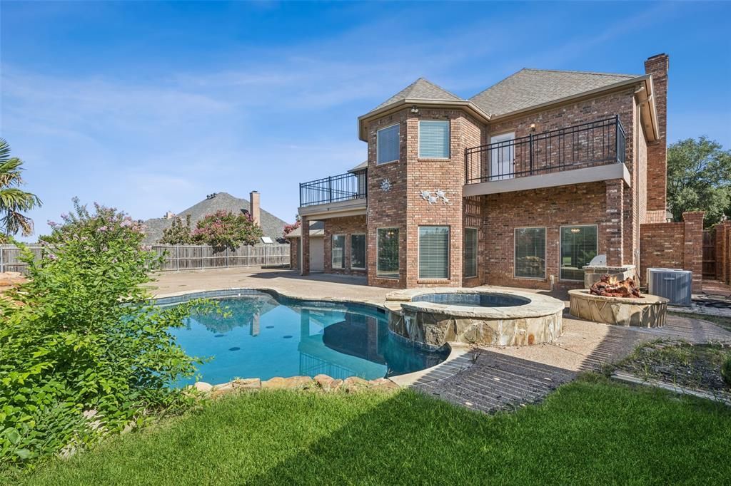 9120 Nob Hill Drive, North Richland Hills, TX 76182 Main Photo