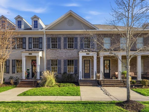 2220 Clare Park Dr, Franklin, TN 37069