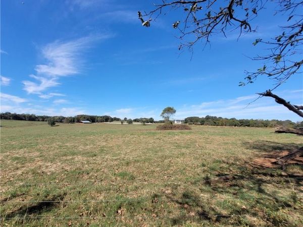 8175 Sandy Cross Road, Carnesville, GA 30521