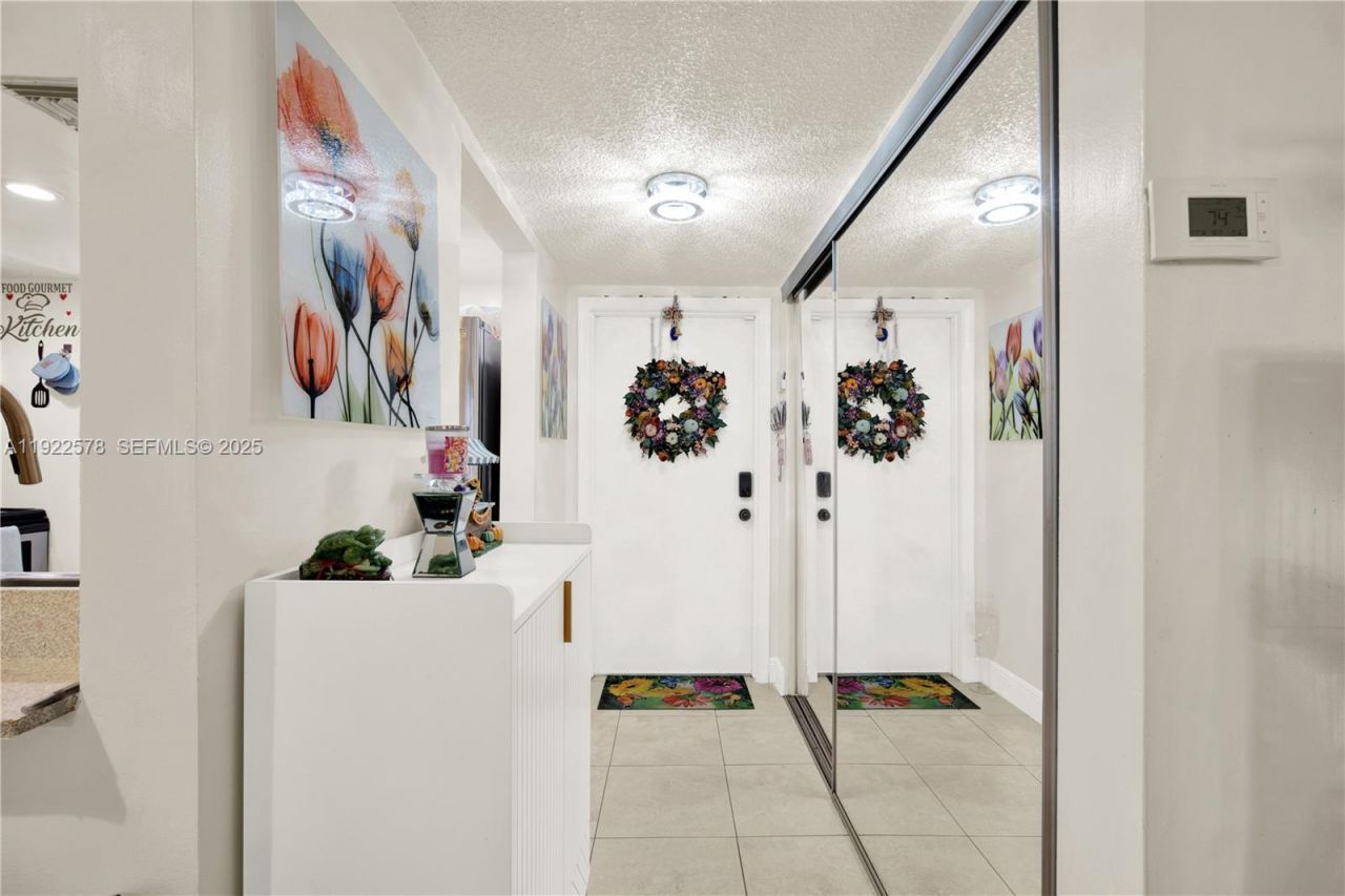 14195 SW 87th St, Unit B115, Miami, FL 33183 Photo