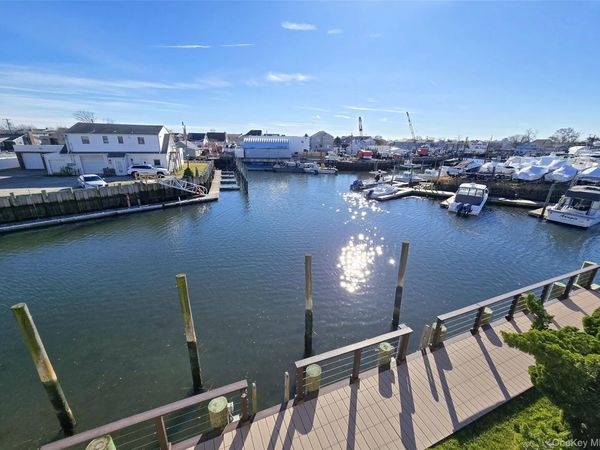 47 Anchor Street, Unit Y, Freeport, NY 11520