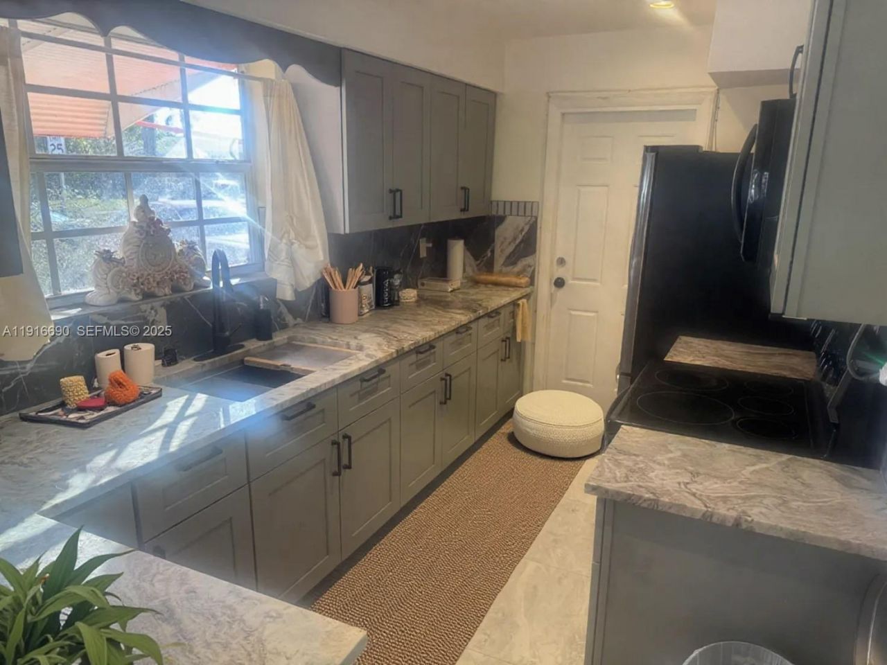 7601 NW 13th St, Pembroke Pines, FL 33024 Photo