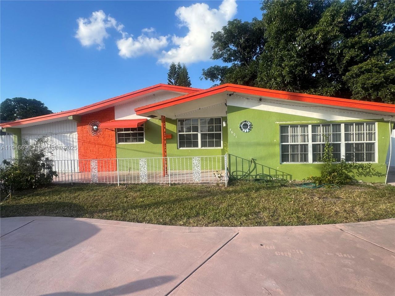 7601 NW 13th St, Pembroke Pines, FL 33024 Photo