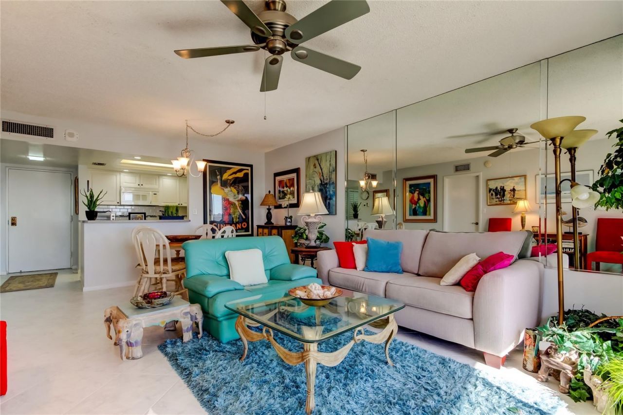 4900 Brittany Drive S, Unit 608, Saint Petersburg, FL 33715 Photo