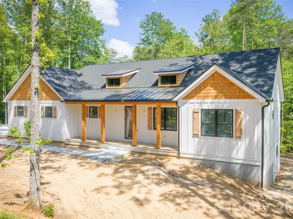 20 Nature Walk Lane, Etowah, NC 28739