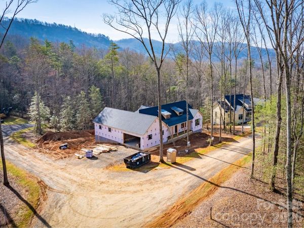 20 Nature Walk Lane, Etowah, NC 28739
