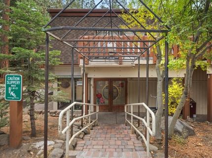 120 Country Club Dr, Incline Village, NV 89451 Photo