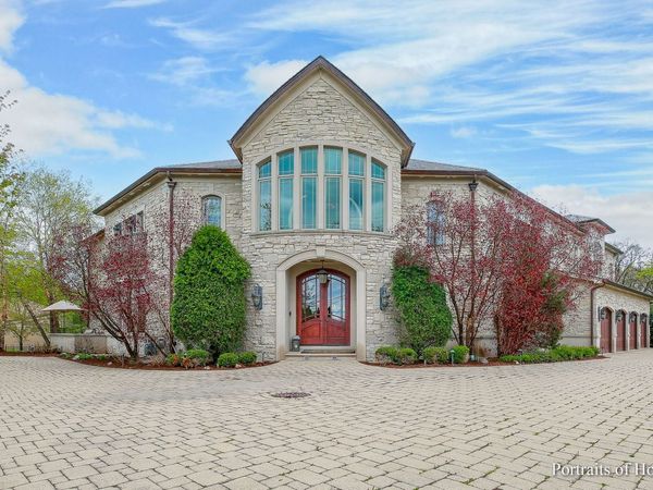3305 York Road, Oak Brook, IL 60523