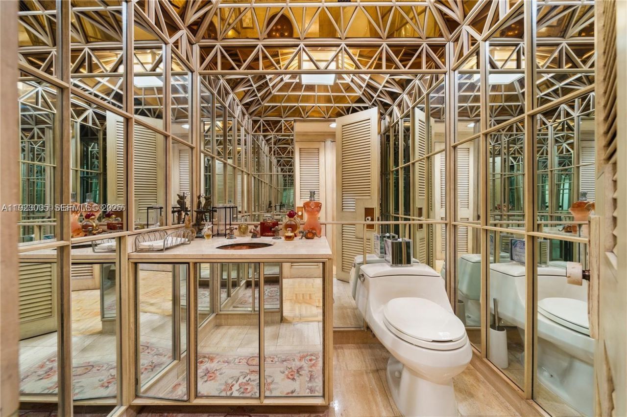 11111 Biscayne Blvd, Unit 227, Miami, FL 33181 Photo