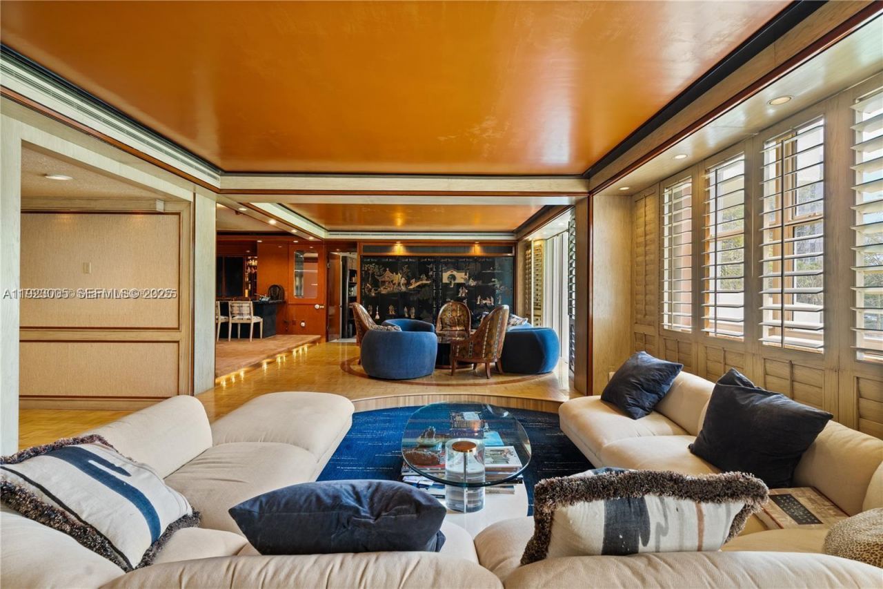 11111 Biscayne Blvd, Unit 227, Miami, FL 33181 Photo