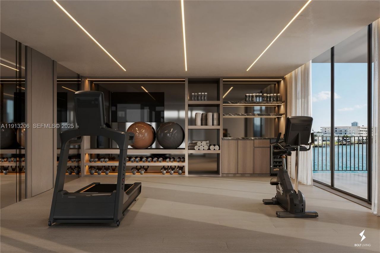 600 88th St, Surfside, FL 33154 Photo