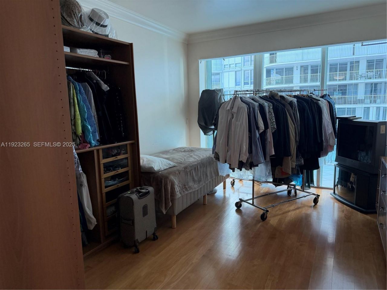 10101 Collins Ave, Unit 9A, Bal Harbour, FL 33154 Photo