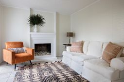 637 Baytree Court photo 4