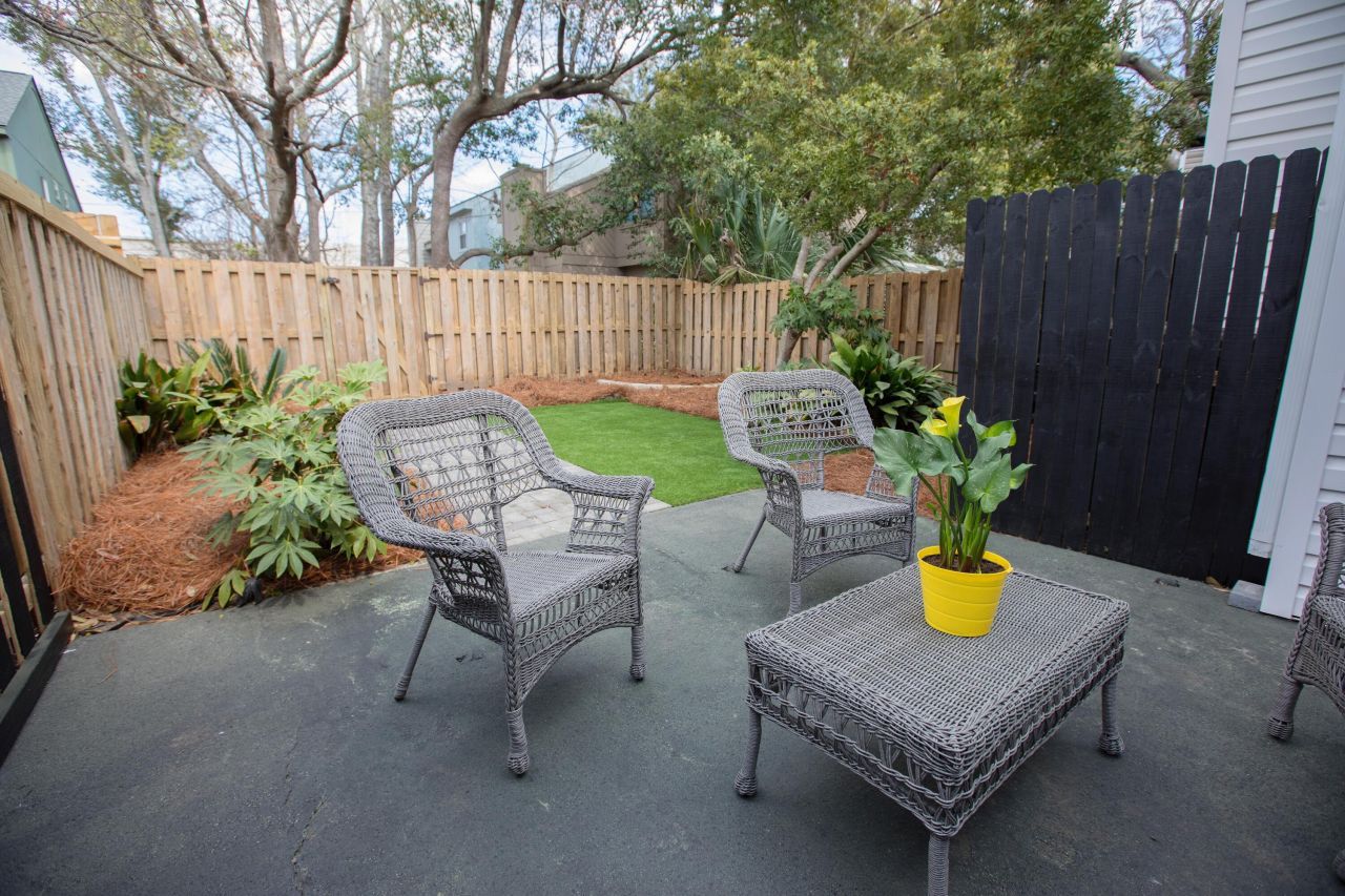 637 Baytree Court Photo 37