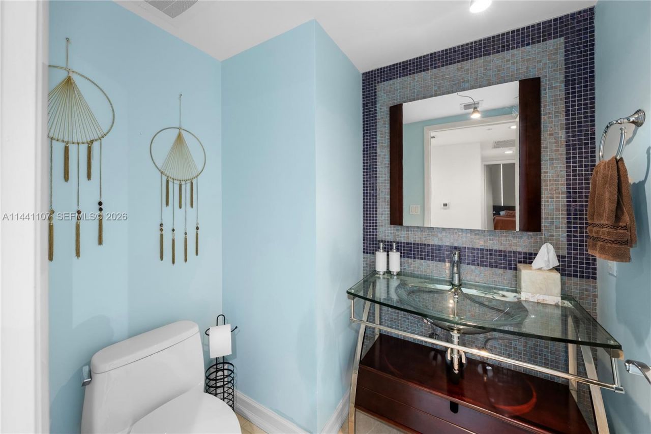 1850 S Ocean Dr, Unit 3301, Hallandale Beach, FL 33009 Photo