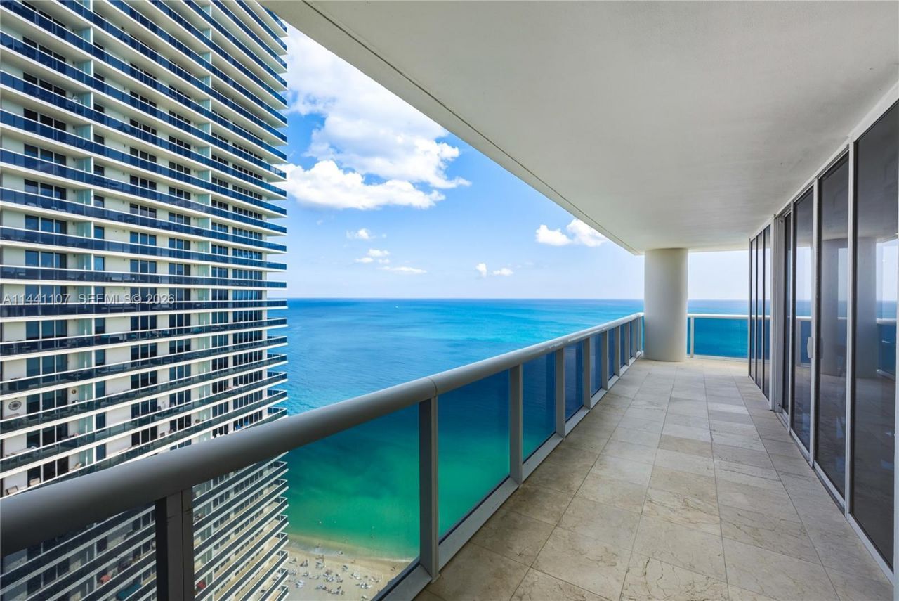 1850 S Ocean Dr, Unit 3301, Hallandale Beach, FL 33009 Photo