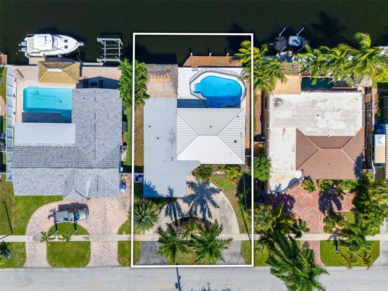 201 SE 12th St, Pompano Beach, FL 33060 Photo