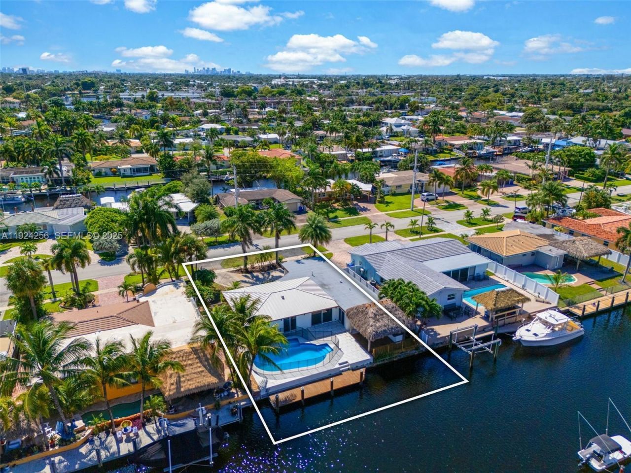 201 SE 12th St, Pompano Beach, FL 33060 Photo