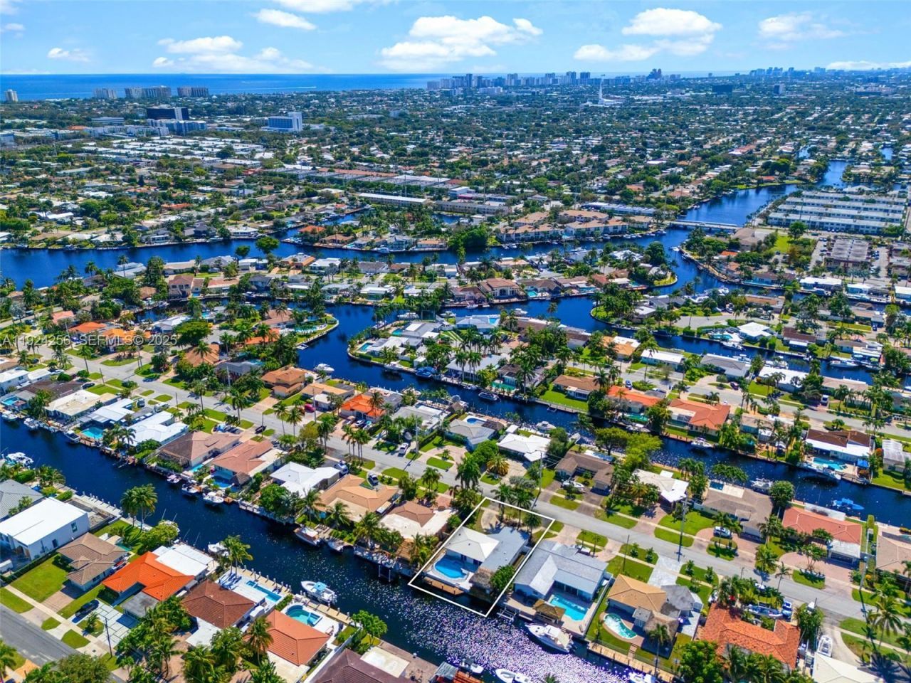 201 SE 12th St, Pompano Beach, FL 33060 Photo