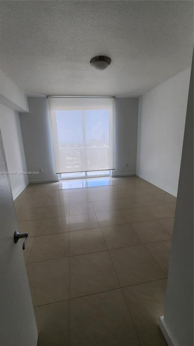 185 SW 7th St, Unit 3814, Miami, FL 33130 Photo