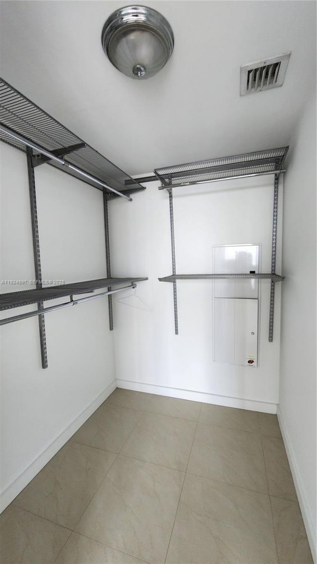 185 SW 7th St, Unit 3814, Miami, FL 33130 Photo