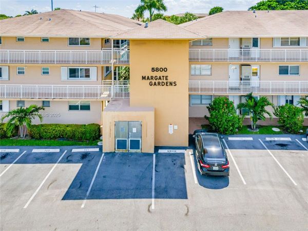 5800 Margate Blvd, Unit 812-8, Margate, FL 33063