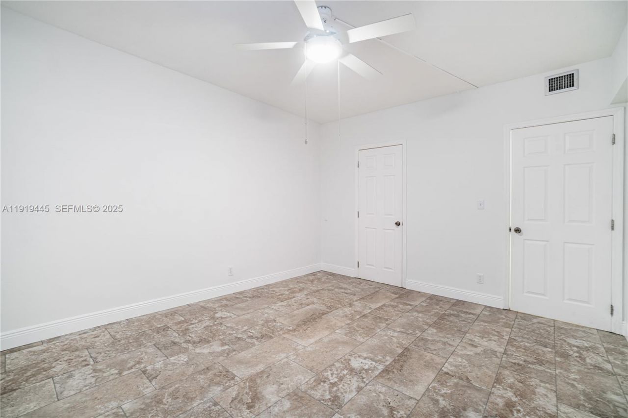 5800 Margate Blvd, Unit 812-8, Margate, FL 33063 Photo