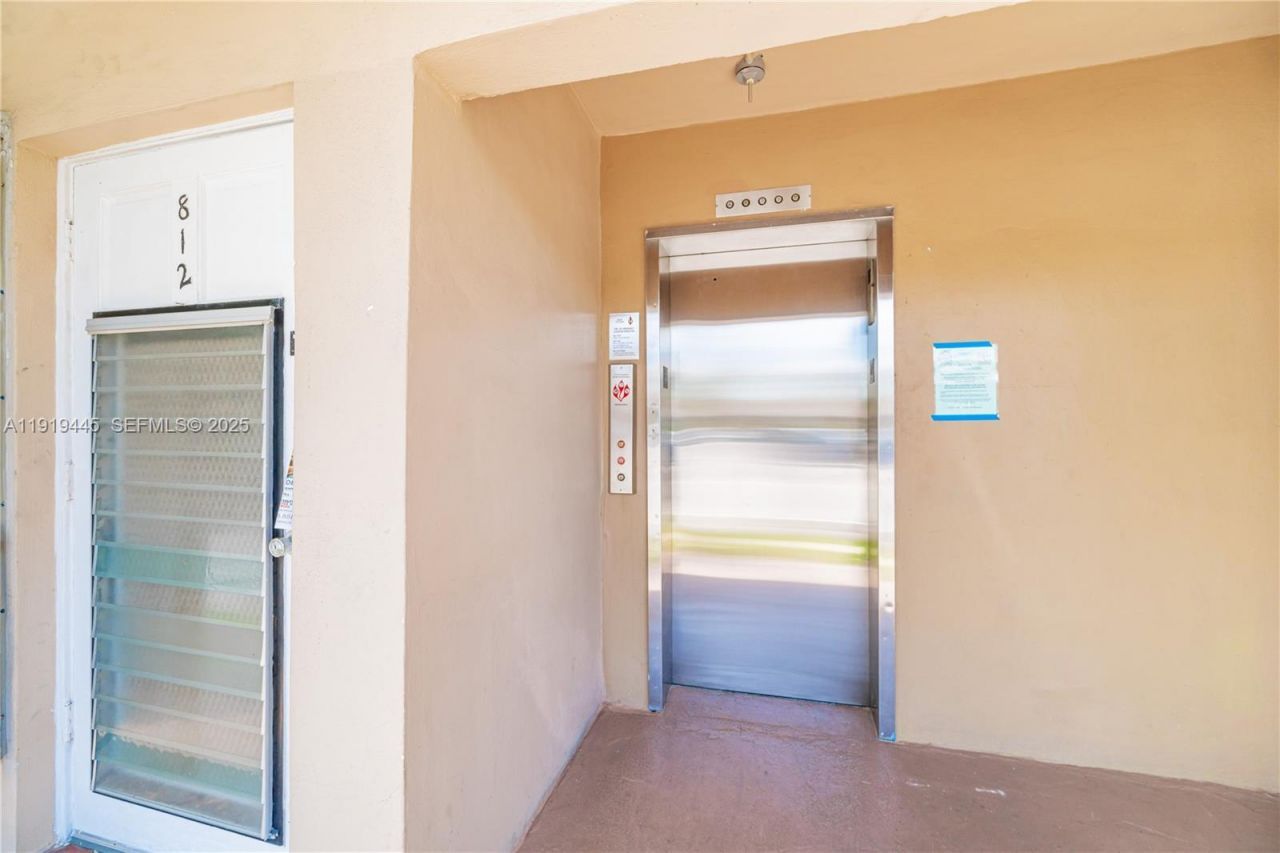 5800 Margate Blvd, Unit 812-8, Margate, FL 33063 Photo