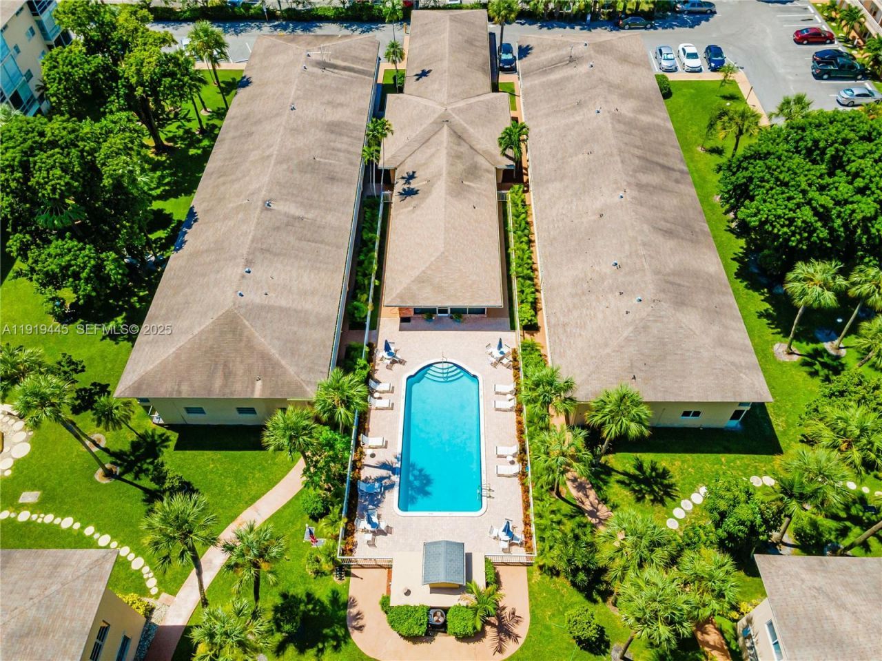 5800 Margate Blvd, Unit 812-8, Margate, FL 33063 Photo