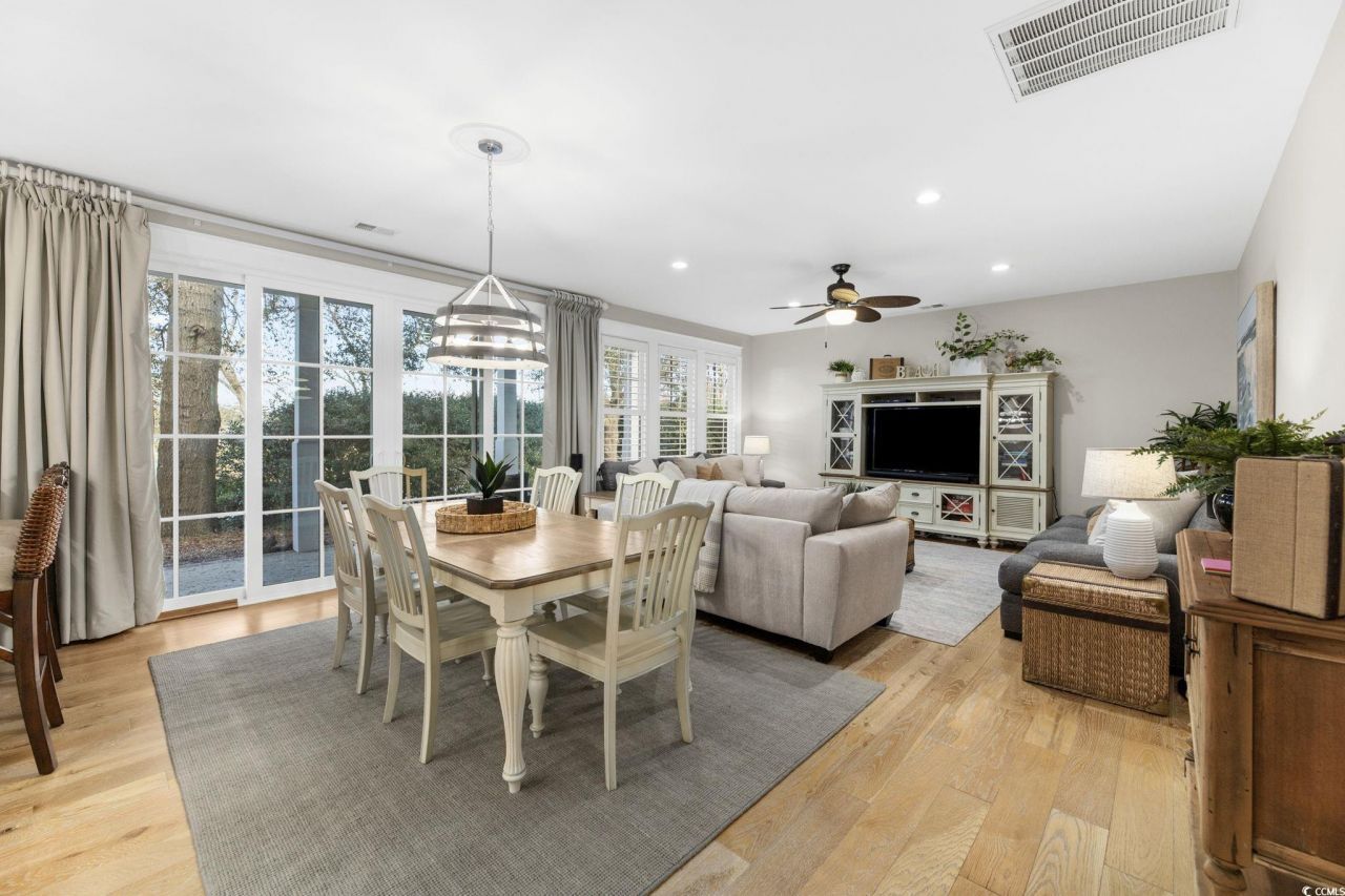 550 Olde Mill Dr. Photo 10