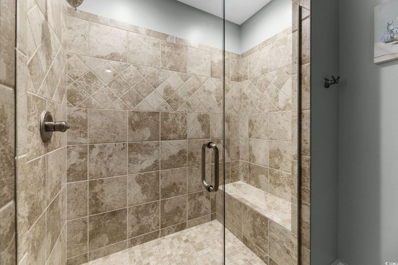 550 Olde Mill Dr. Photo 17