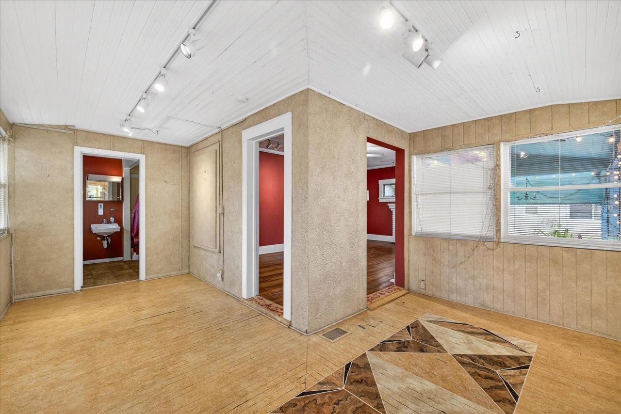 1019 10th Avenue W, Bradenton, FL 34205 Photo