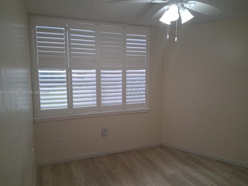 900 St Charles Pl, Unit 208, Pembroke Pines, FL 33026 Photo