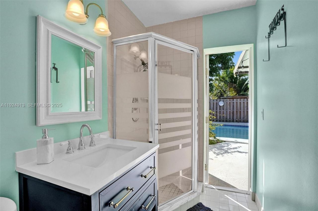 2620 NE 19th St, Pompano Beach, FL 33062 Photo