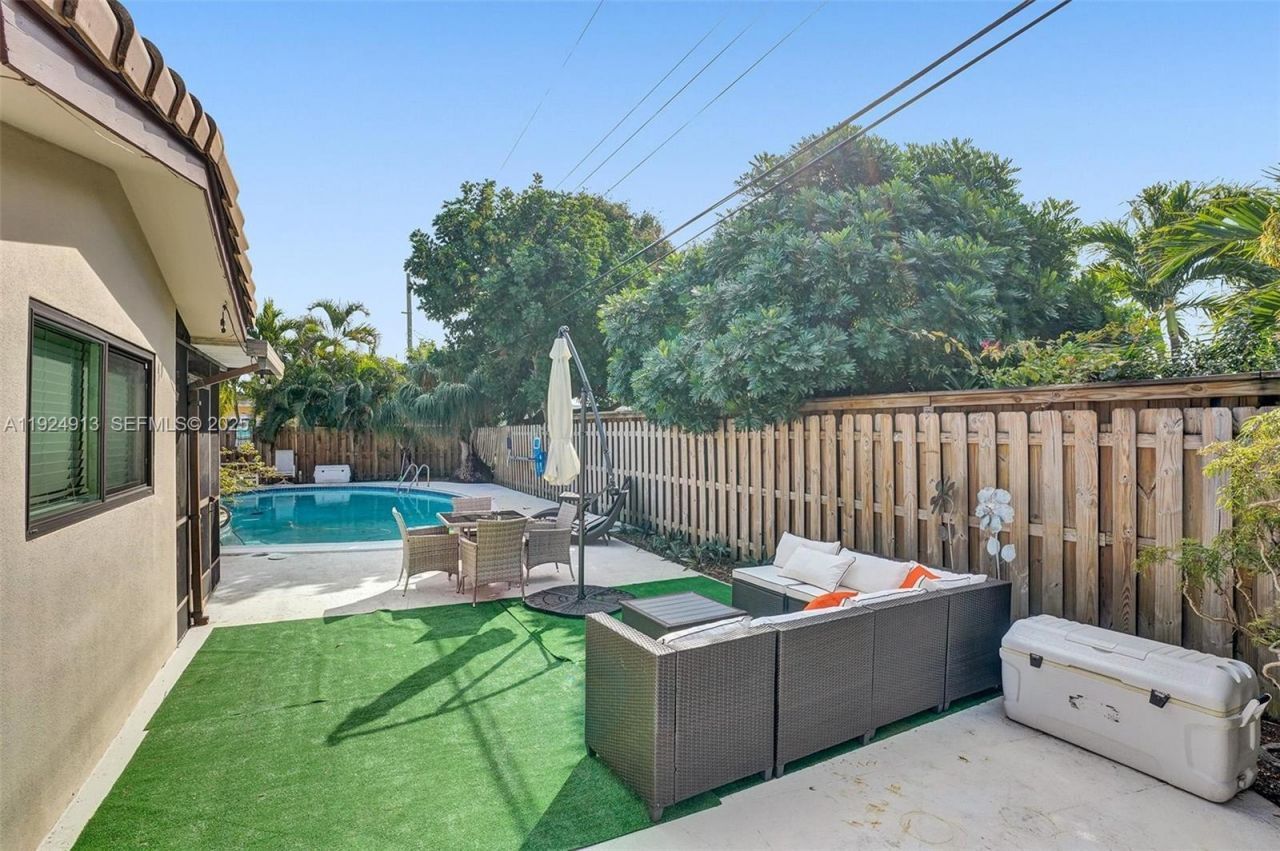 2620 NE 19th St, Pompano Beach, FL 33062 Photo