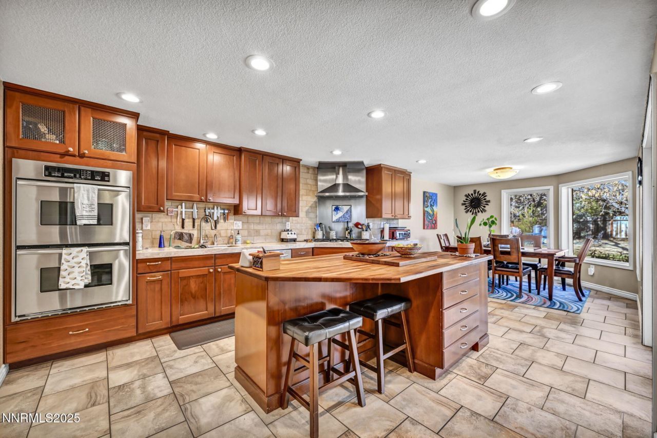 1165 Harvey Ln., Reno, NV 89509 Photo