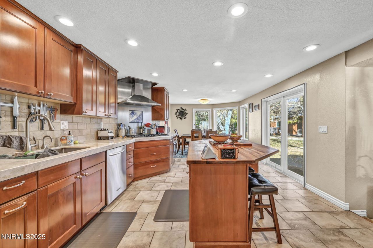 1165 Harvey Ln., Reno, NV 89509 Photo